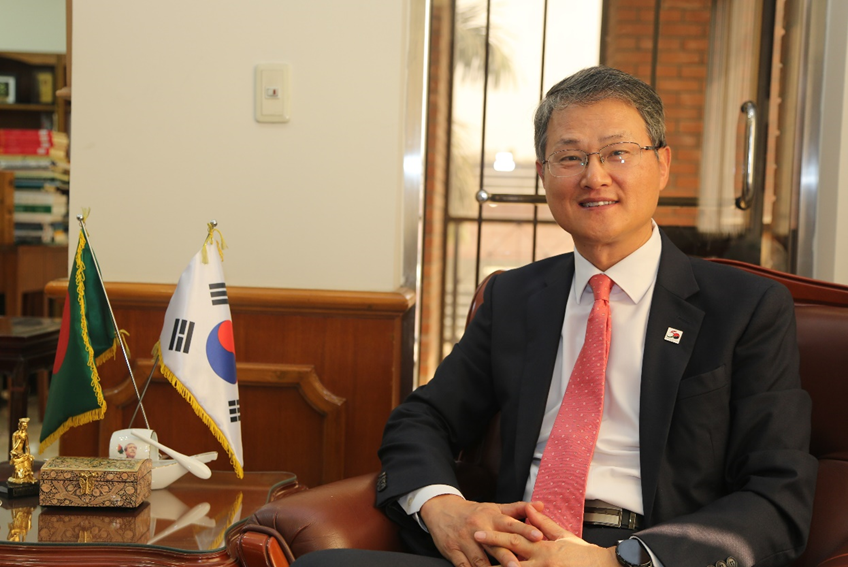 LEE Jang Keun, Ambassador of the Republic of Korea